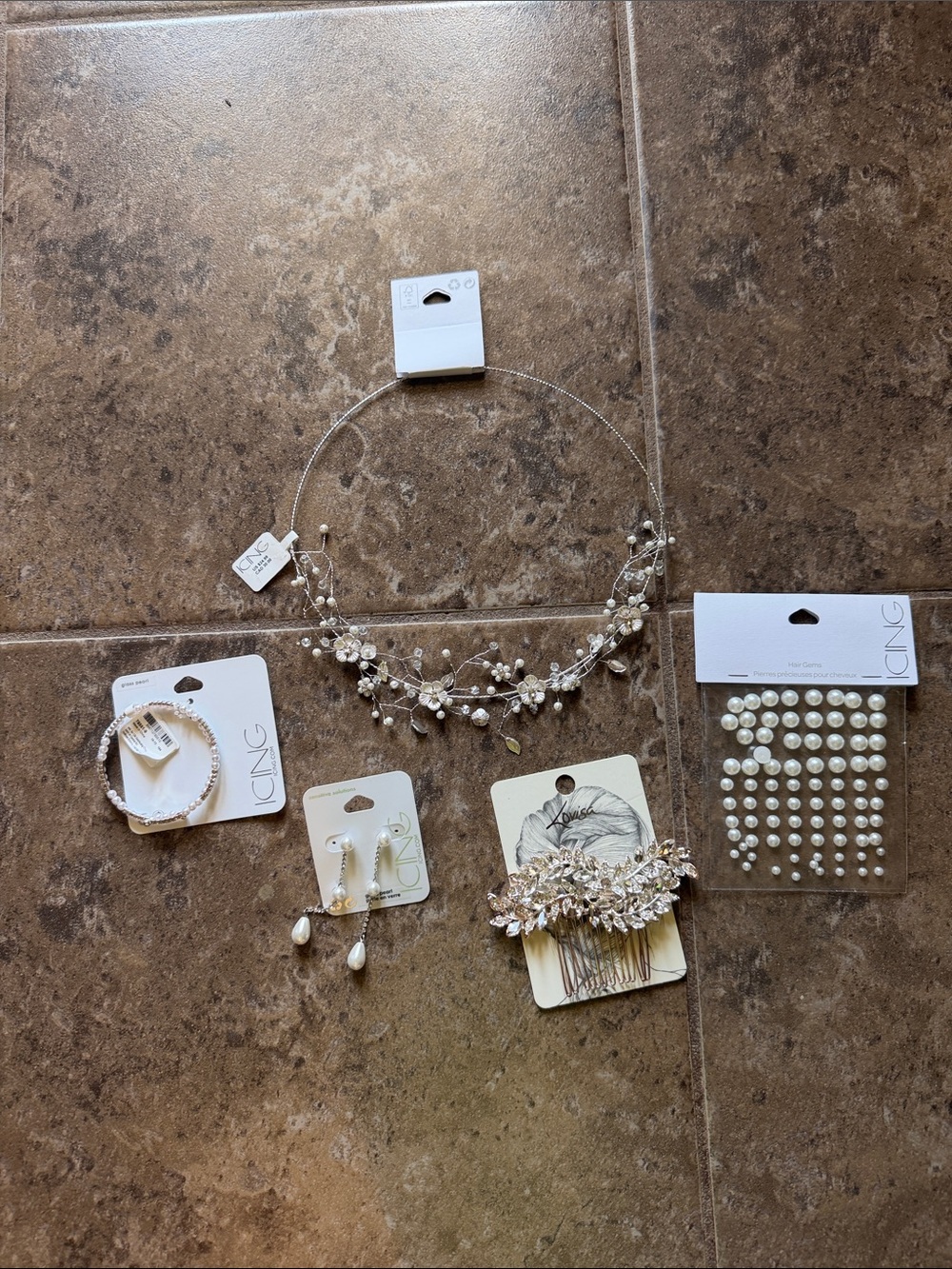 ICING Ivory Pearl & Clear Crystal Bridal Hairvine and Accessories Set